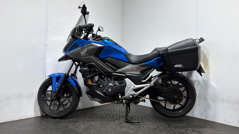 Honda NC750X Manual (20MY)